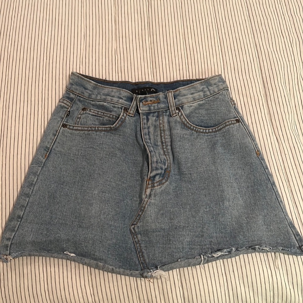 Rusty mini jean skirt